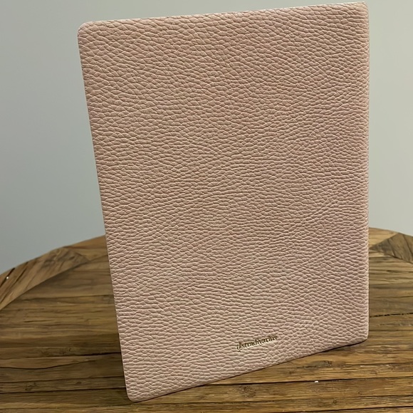 Estradivarius Planner - Picture 2 of 6